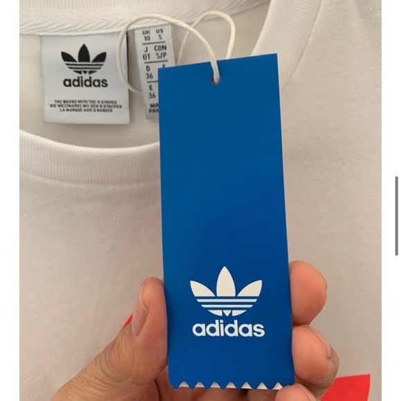 Adidas logo t shirt (woman) - Picture 4 of 4
